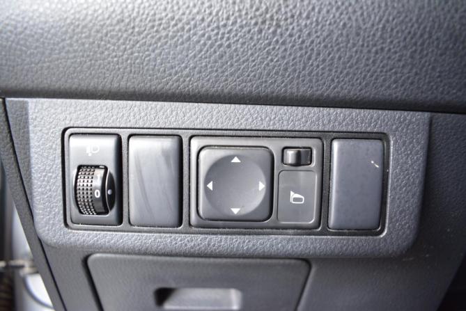 Nissan Tiida I Рестайлинг с пробегом 2011 года, цена 599 000 рублей, 234000 км, седан, Автокод Объявления