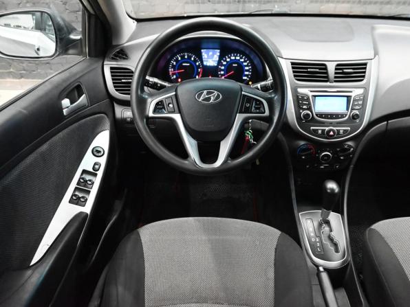Hyundai Solaris I с пробегом 2014 года, цена 800 000 рублей, 154296 км, седан, Автокод Объявления