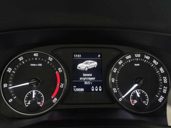 Skoda Octavia IV (A8) с пробегом 2021 года, цена 1 990 000 рублей, 129574 км, лифтбек, Автокод Объявления