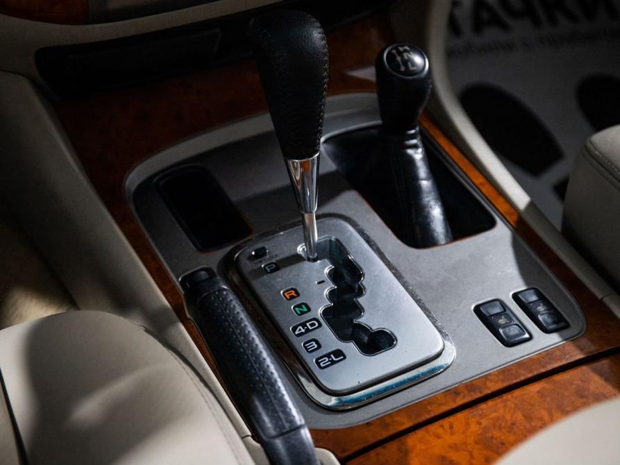 Toyota Land Cruiser 100 Series Рестайлинг 2 Иркутск  - изображение 14