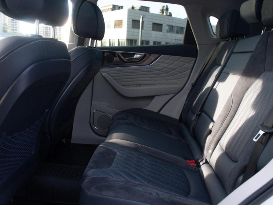 Hongqi HS5 I Москва  - изображение 17