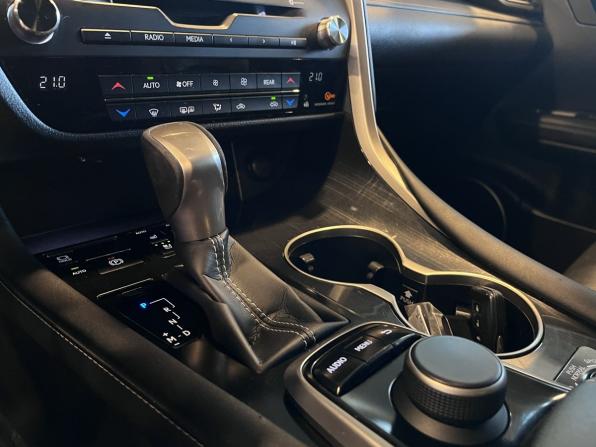 Lexus RX IV с пробегом 2018 года, цена 4 040 000 рублей, 114849 км, внедорожник, Автокод Объявления