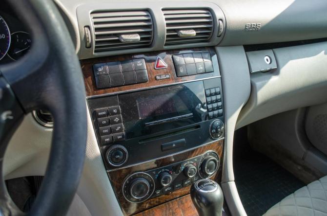 Mercedes-Benz C-Класс II (W203) Рестайлинг с пробегом 2005 года, цена 444 000 рублей, 355900 км, седан, Автокод Объявления