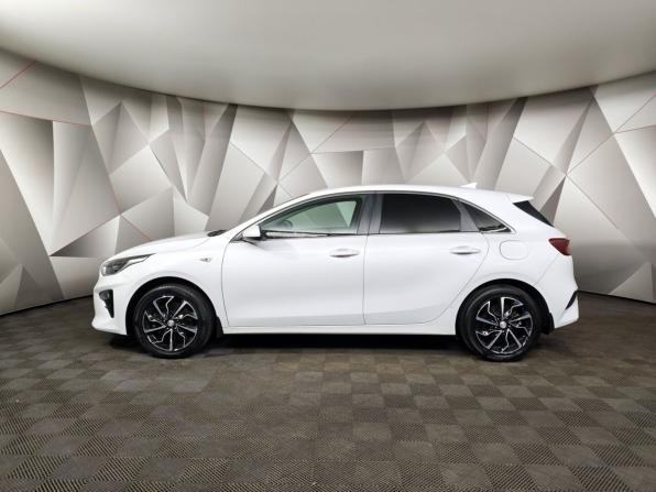 Kia Ceed III с пробегом 2018 года, цена 1 450 000 рублей, 139824 км, хэтчбек, Автокод Объявления