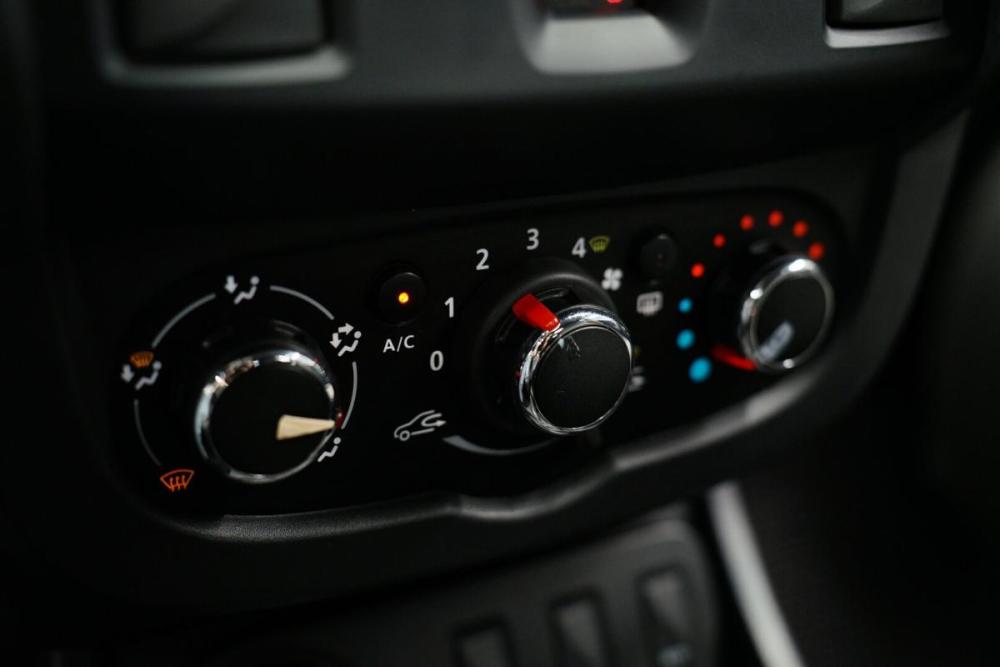 Renault Duster I Рестайлинг Крым  - изображение 19