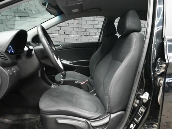 Hyundai Solaris I с пробегом 2011 года, цена 720 000 рублей, 170298 км, хэтчбек, Автокод Объявления