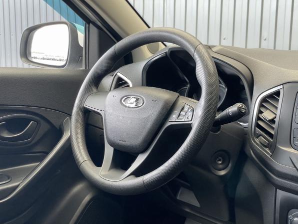 Lada (ВАЗ) XRAY I с пробегом 2016 года, цена 797 000 рублей, 70118 км, хэтчбек, Автокод Объявления
