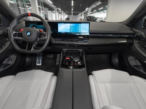 BMW M5 VII (G90) с пробегом 2024 года, цена 22 970 000 рублей, 300 км, седан, Автокод Объявления