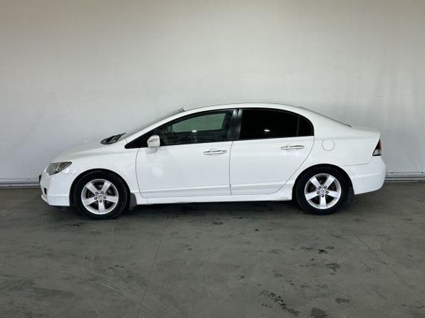 Honda Civic VIII Рестайлинг с пробегом 2011 года, цена 815 000 рублей, 170042 км, седан, Автокод Объявления