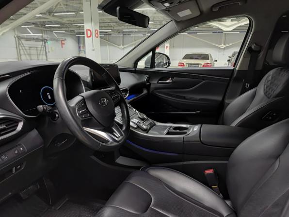 Hyundai Santa Fe IV Рестайлинг с пробегом 2021 года, цена 4 010 000 рублей, 29798 км, внедорожник, Автокод Объявления