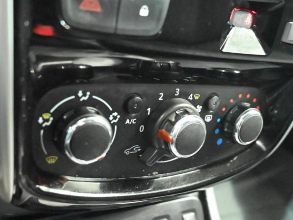 Nissan Terrano III (D10) с пробегом 2017 года, цена 1 150 000 рублей, 165729 км, внедорожник, Автокод Объявления