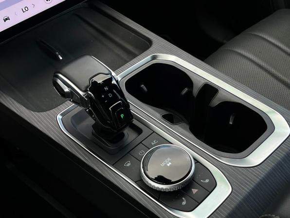 Jaecoo J7 I с пробегом 2024 года, цена 2 598 900 рублей, 13808 км, внедорожник, Автокод Объявления