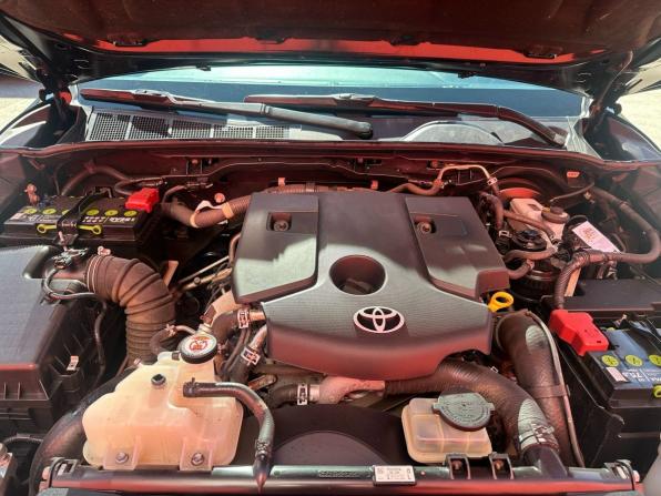 Toyota Hilux VIII с пробегом 2019 года, цена 3 690 000 рублей, 176030 км, offers.body_type.unknown, Автокод Объявления