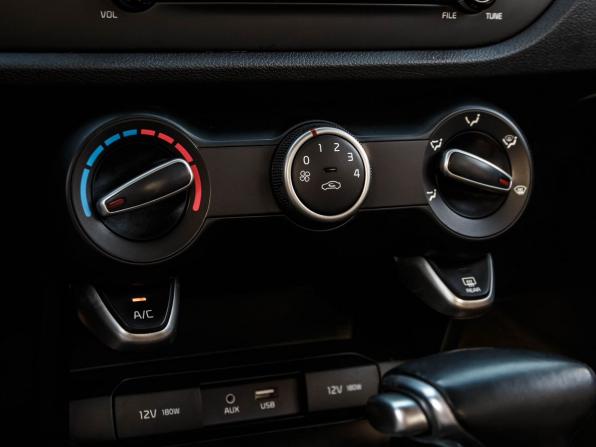 Kia Rio IV с пробегом 2019 года, цена 1 429 000 рублей, 74250 км, седан, Автокод Объявления