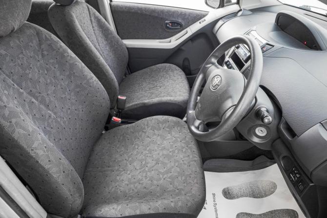 Toyota Vitz II (XP90) с пробегом 2010 года, цена 639 000 рублей, 174000 км, хэтчбек, Автокод Объявления