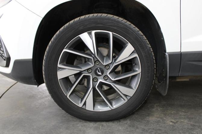 Jetta VS5 I Рестайлинг с пробегом 2023 года, цена 1 849 000 рублей, 57722 км, внедорожник, Автокод Объявления