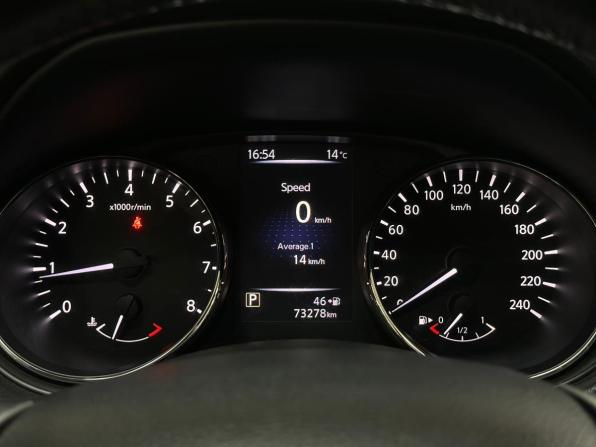 Nissan Qashqai II с пробегом 2018 года, цена 1 950 000 рублей, 73278 км, внедорожник, Автокод Объявления