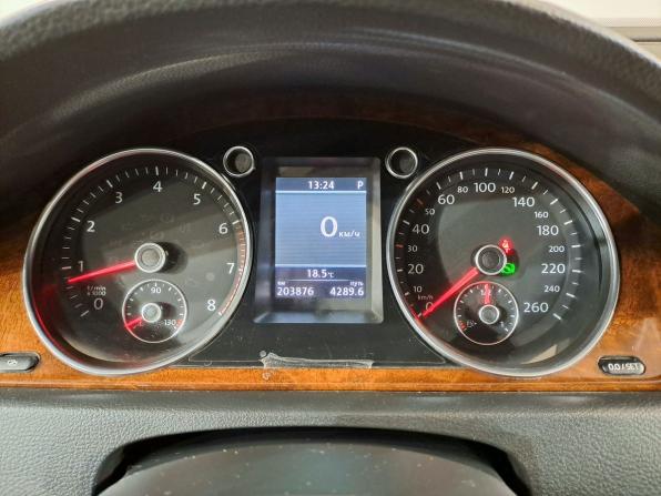 Volkswagen Passat B7 с пробегом 2011 года, цена 899 000 рублей, 204000 км, седан, Автокод Объявления
