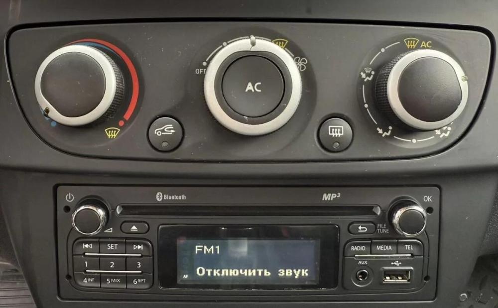 Renault Fluence I Рестайлинг Челябинск  - изображение 9