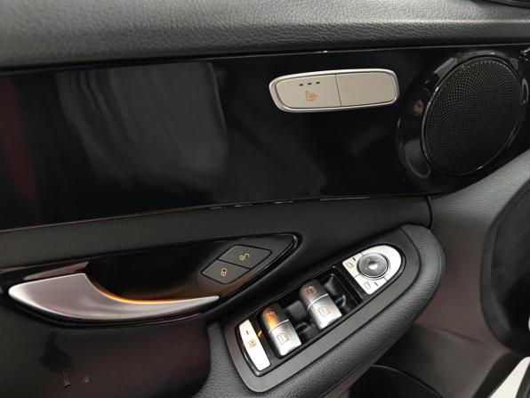 Mercedes-Benz C-Класс IV (W205) Рестайлинг с пробегом 2018 года, цена 2 780 000 рублей, 80051 км, седан, Автокод Объявления