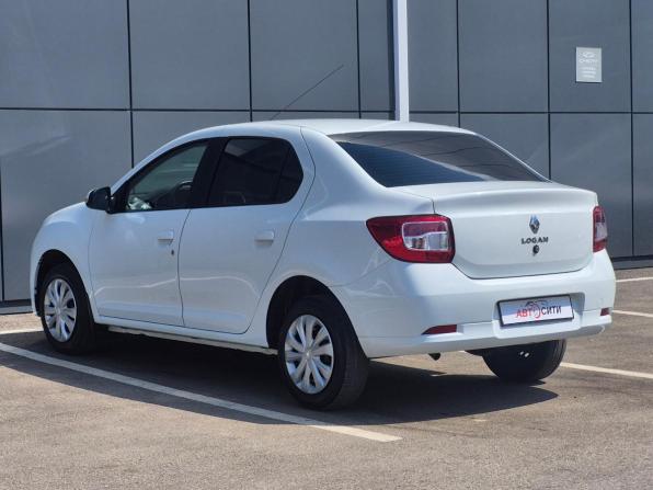 Renault Logan II Рестайлинг с пробегом 2022 года, цена 1 079 000 рублей, 117544 км, седан, Автокод Объявления