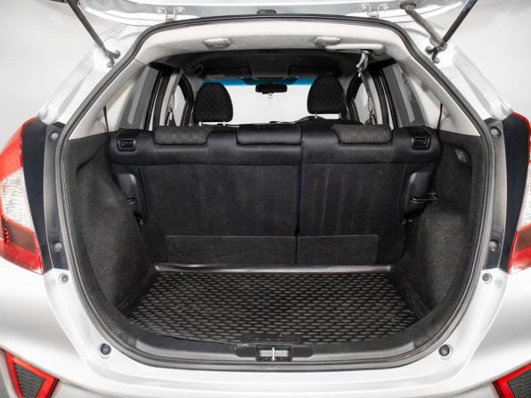 Honda Fit III с пробегом 2013 года, цена 950 000 рублей, 166348 км, хэтчбек, Автокод Объявления