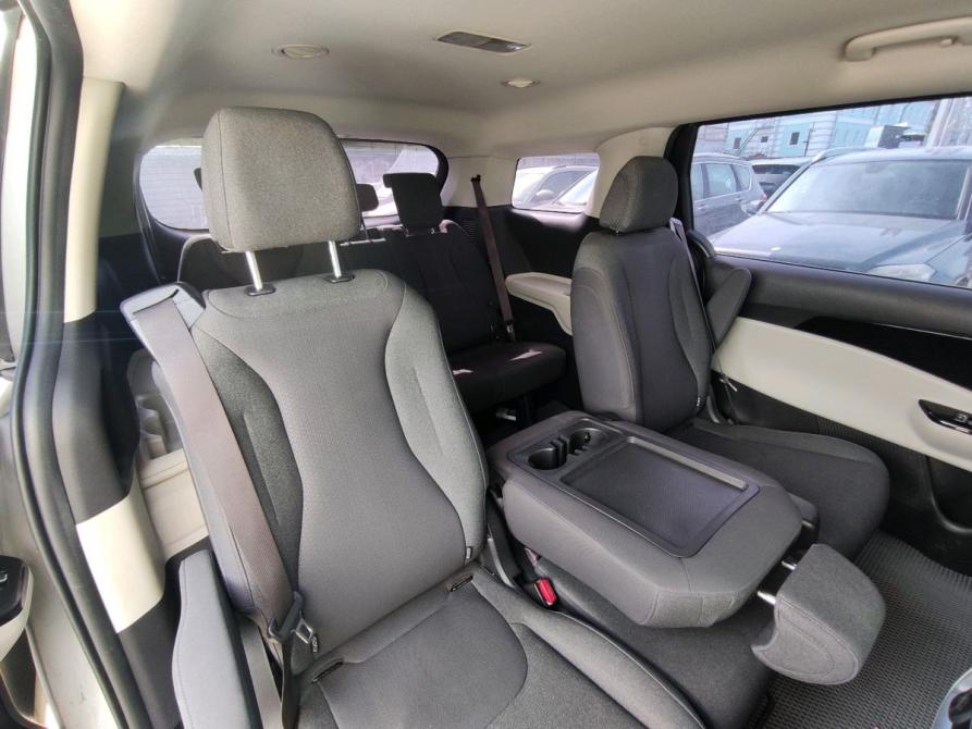 Kia Carnival IV Санкт-Петербург  - изображение 12