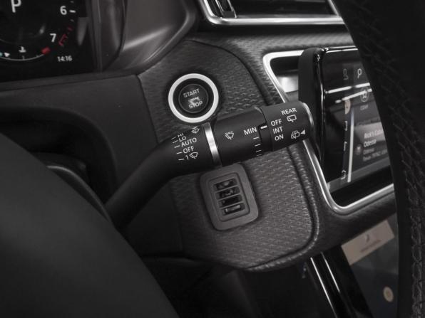 Land Rover Range Rover Velar I с пробегом 2022 года, цена 6 999 000 рублей, 27252 км, внедорожник, Автокод Объявления