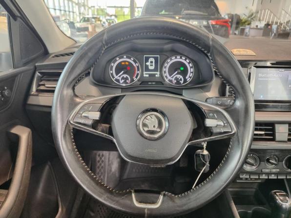 Skoda Rapid II с пробегом 2022 года, цена 1 479 000 рублей, 97737 км, лифтбек, Автокод Объявления