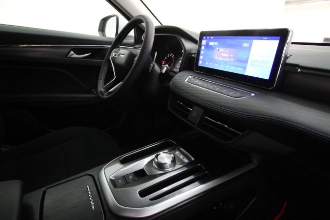Haval Jolion I с пробегом 2023 года, цена 1 920 000 рублей, 46306 км, внедорожник, Автокод Объявления