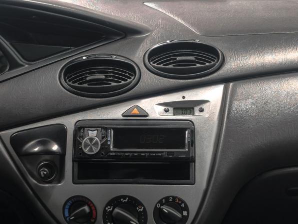 Ford Focus I Рестайлинг с пробегом 2004 года, цена 289 000 рублей, 182000 км, седан, Автокод Объявления