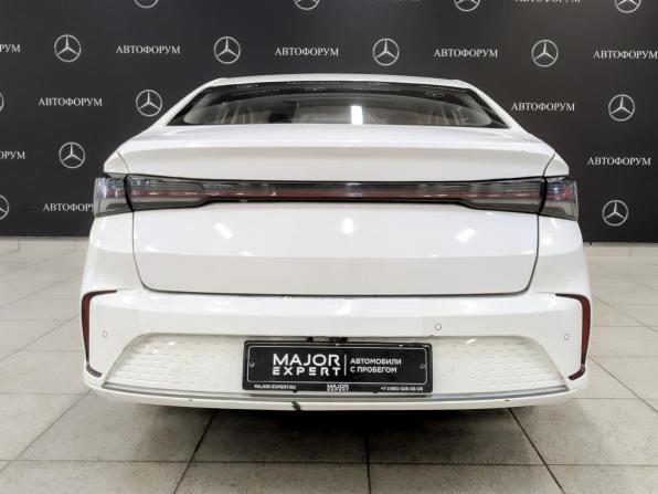 BAIC U5 Plus с пробегом 2023 года, цена 750 000 рублей, 131408 км, седан, Автокод Объявления