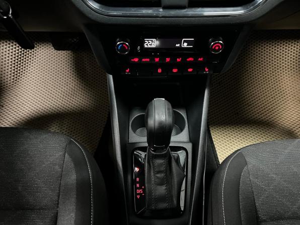 Volkswagen Polo VI с пробегом 2021 года, цена 1 500 000 рублей, 116866 км, лифтбек, Автокод Объявления