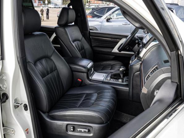 Toyota Land Cruiser 200 Series Рестайлинг 2 с пробегом 2019 года, цена 7 999 000 рублей, 148774 км, внедорожник, Автокод Объявления