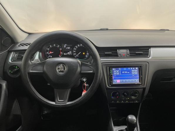 Skoda Rapid I с пробегом 2015 года, цена 925 000 рублей, 168053 км, лифтбек, Автокод Объявления