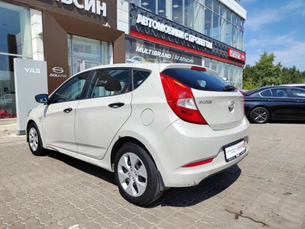 Hyundai Solaris I Рестайлинг с пробегом 2014 года, цена 782 250 рублей, 226800 км, хэтчбек, Автокод Объявления