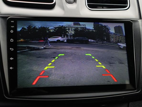 Renault Logan II Рестайлинг с пробегом 2018 года, цена 650 000 рублей, 183585 км, седан, Автокод Объявления