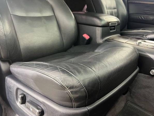 Toyota Land Cruiser 200 Series Рестайлинг 1 с пробегом 2014 года, цена 3 600 000 рублей, 292000 км, внедорожник, Автокод Объявления
