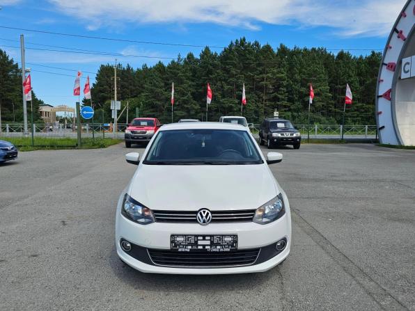 Volkswagen Polo V с пробегом 2014 года, цена 947 000 рублей, 91301 км, седан, Автокод Объявления