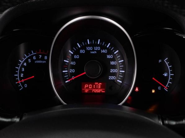Kia Rio III Рестайлинг с пробегом 2017 года, цена 990 000 рублей, 172687 км, седан, Автокод Объявления