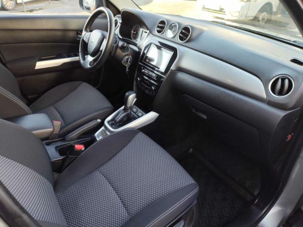Suzuki Vitara II с пробегом 2018 года, цена 1 715 000 рублей, 133850 км, внедорожник, Автокод Объявления