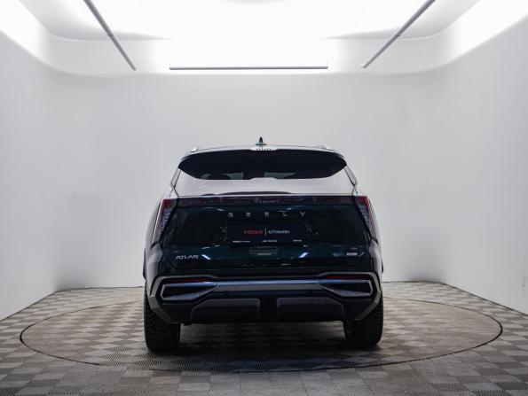 Geely Atlas II с пробегом 2024 года, цена 3 286 000 рублей, 4196 км, внедорожник, Автокод Объявления