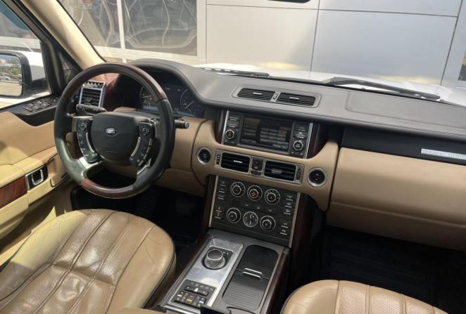 Land Rover Range Rover III Рестайлинг 2 с пробегом 2011 года, цена 1 810 000 рублей, 242887 км, внедорожник, Автокод Объявления