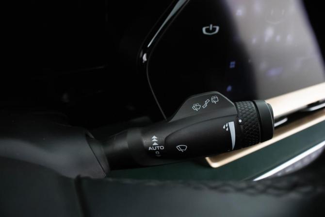 Geely Monjaro I с пробегом 2023 года, цена 3 044 900 рублей, 109741 км, внедорожник, Автокод Объявления