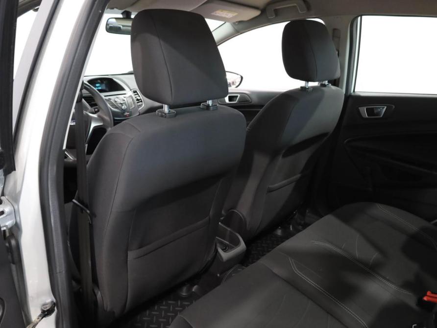 Ford Fiesta Mk6 Рестайлинг Ростов-на-Дону  - изображение 11