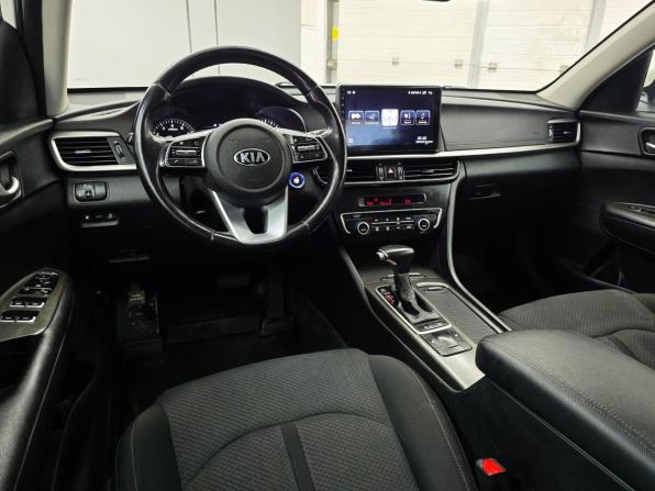 Kia Optima IV Рестайлинг с пробегом 2018 года, цена 1 999 000 рублей, 131000 км, седан, Автокод Объявления