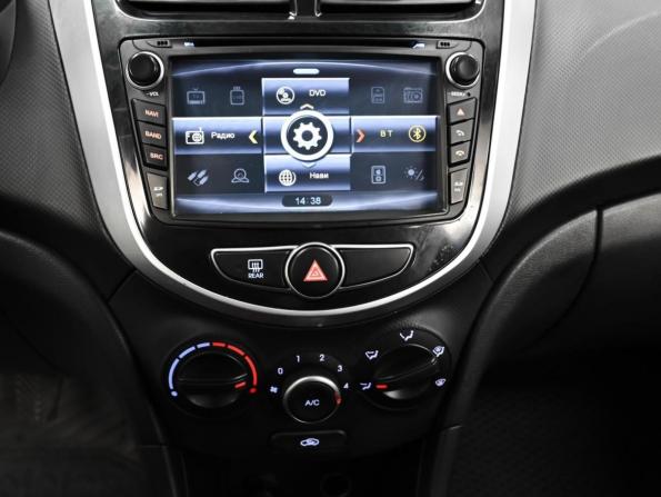 Hyundai Solaris I с пробегом 2014 года, цена 873 000 рублей, 100666 км, седан, Автокод Объявления
