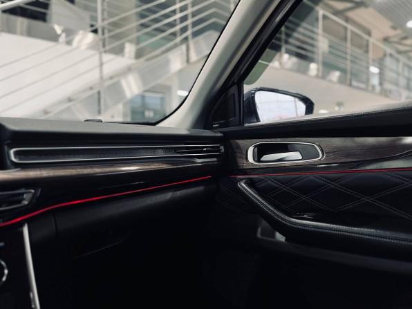 Exeed VX I с пробегом 2021 года, цена 2 649 900 рублей, 100000 км, внедорожник, Автокод Объявления