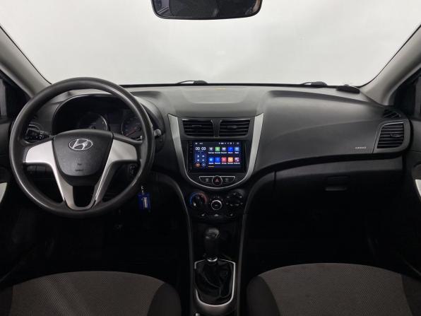 Hyundai Solaris I с пробегом 2011 года, цена 650 000 рублей, 166365 км, седан, Автокод Объявления