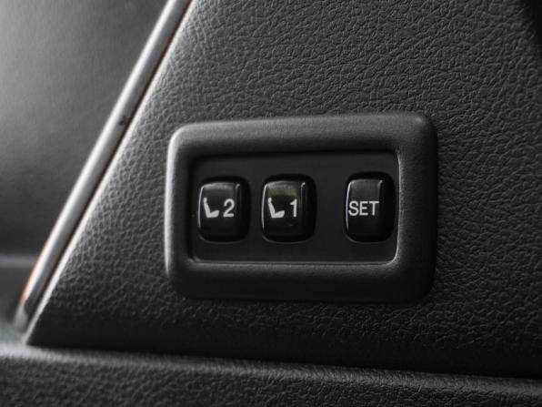 Toyota Land Cruiser Prado 150 Series с пробегом 2011 года, цена 2 999 000 рублей, 226199 км, внедорожник, Автокод Объявления